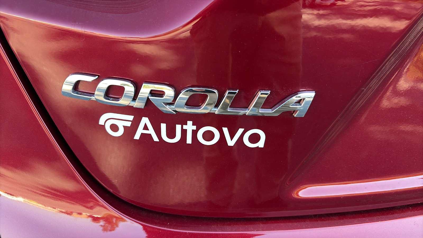 Used 2026 Toyota Corolla LE FWD image 29
