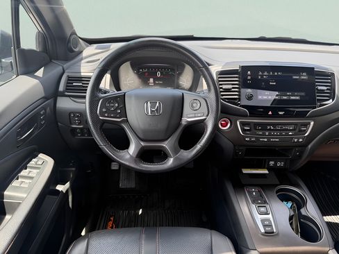 Certified 2023 Honda Passport TrailSport image 42