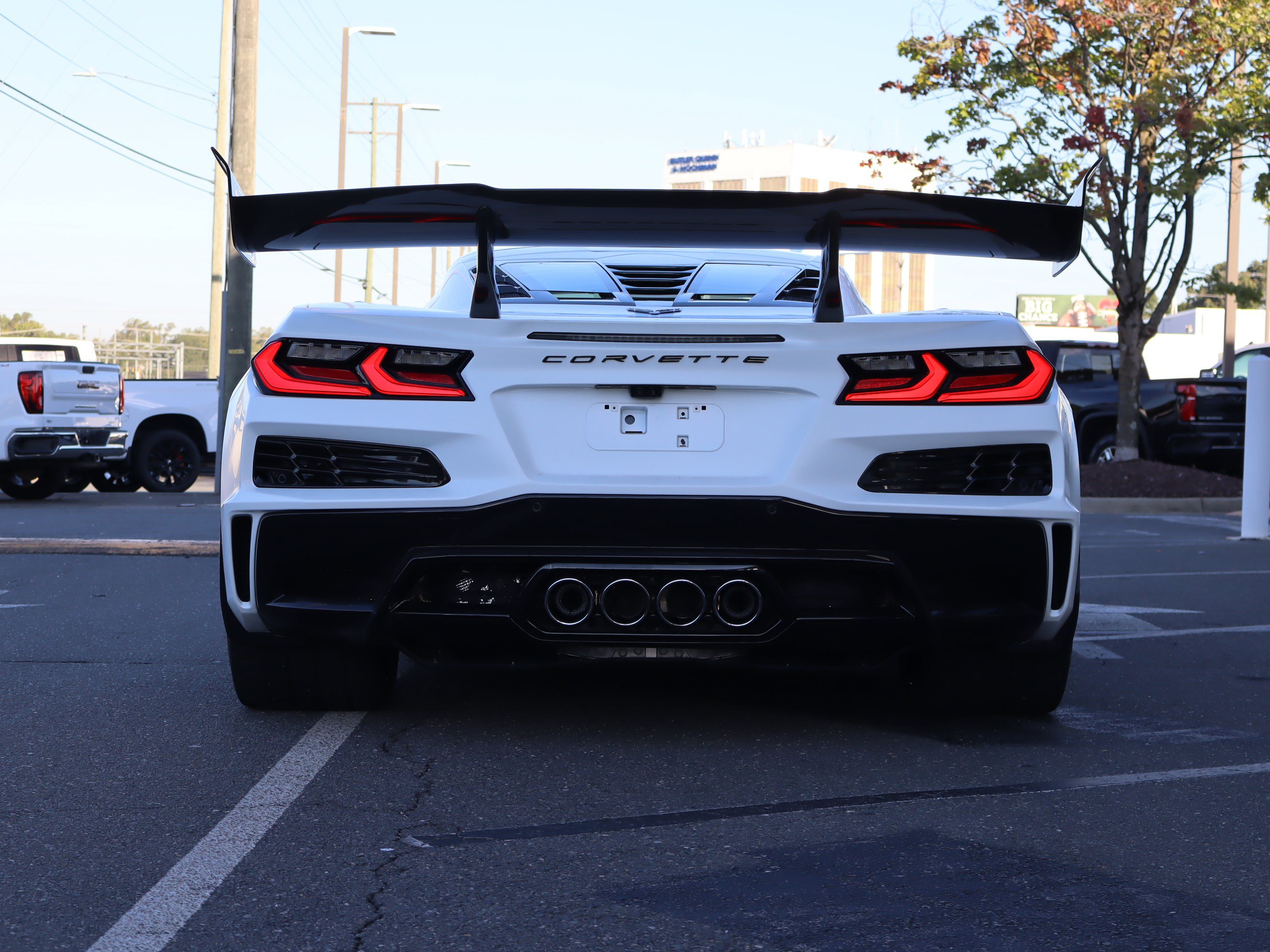 Used 2026 Chevrolet Corvette ZR1 w/ ZR1 Carbon Fiber Aero Package RWD image 9