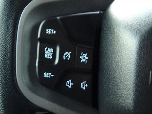 Used 2023 Ford Bronco Badlands image 19