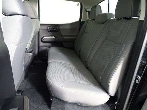 Used 2021 Toyota Tacoma SR5 image 11