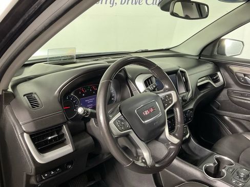 Used 2022 GMC Terrain SLT w/ Tech Package AWD/4WD image 13