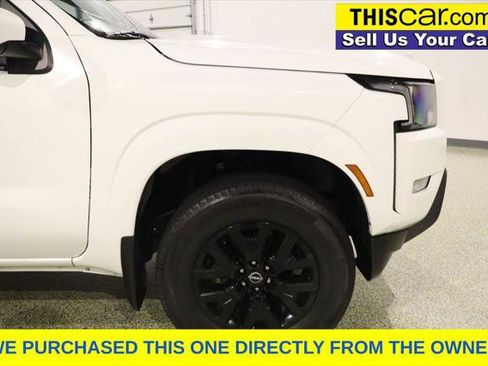 Used 2023 Nissan Frontier SV w/ SV Convenience Package AWD/4WD image 11