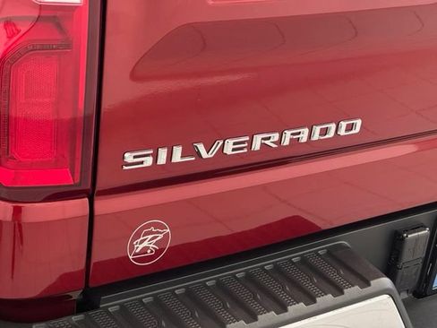 Used 2023 Chevrolet Silverado 1500 LTZ AWD/4WD image 49