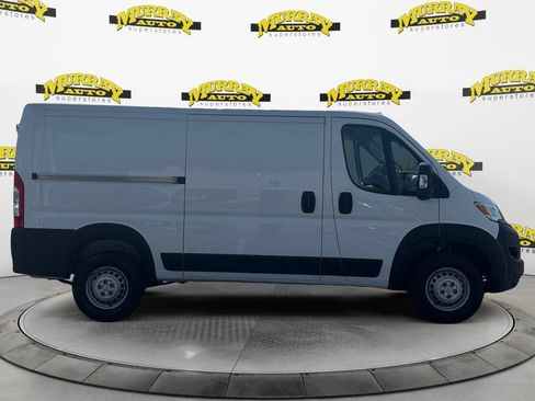 Used 2025 RAM ProMaster 2500 w/ Convenience Group FWD image 6