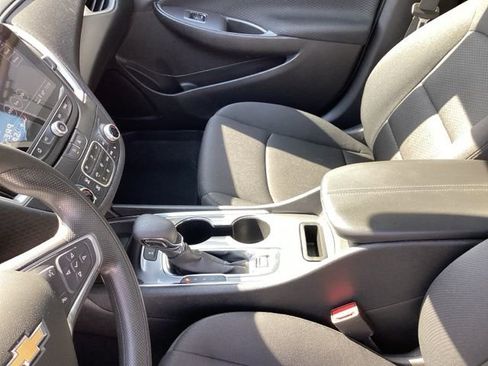 Used 2024 Chevrolet Malibu LT image 23