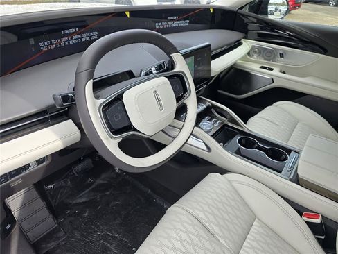 New 2026 Lincoln Nautilus Black Label AWD/4WD image 18