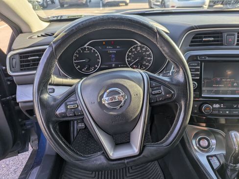 Used 2017 Nissan Maxima 3.5 SL FWD image 18