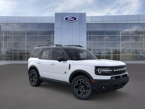 New 2025 Ford Bronco Sport Outer Banks w/ Outer Banks Tech Package+ AWD/4WD image 7