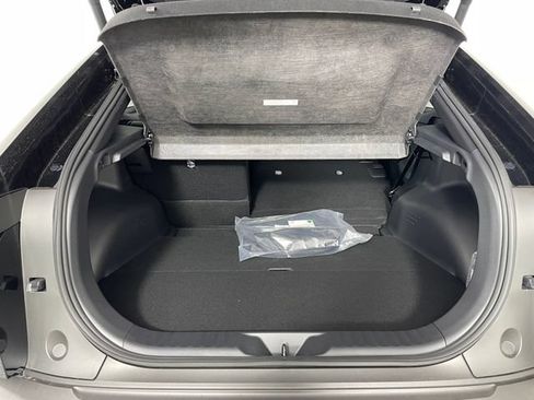 New 2026 Toyota C-HR AWD/4WD image 10