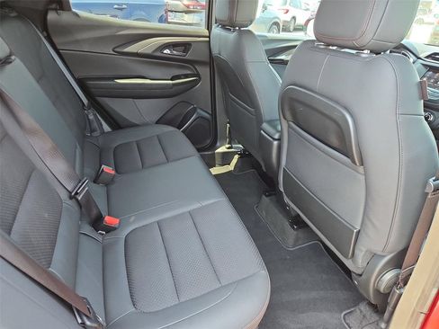 Certified 2023 Chevrolet TrailBlazer RS FWD image 17