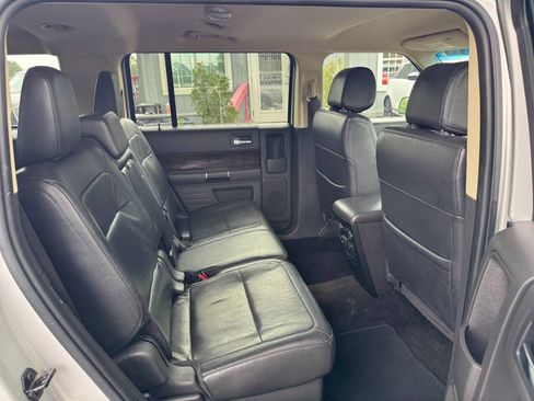 Used 2013 Ford Flex Limited FWD image 43