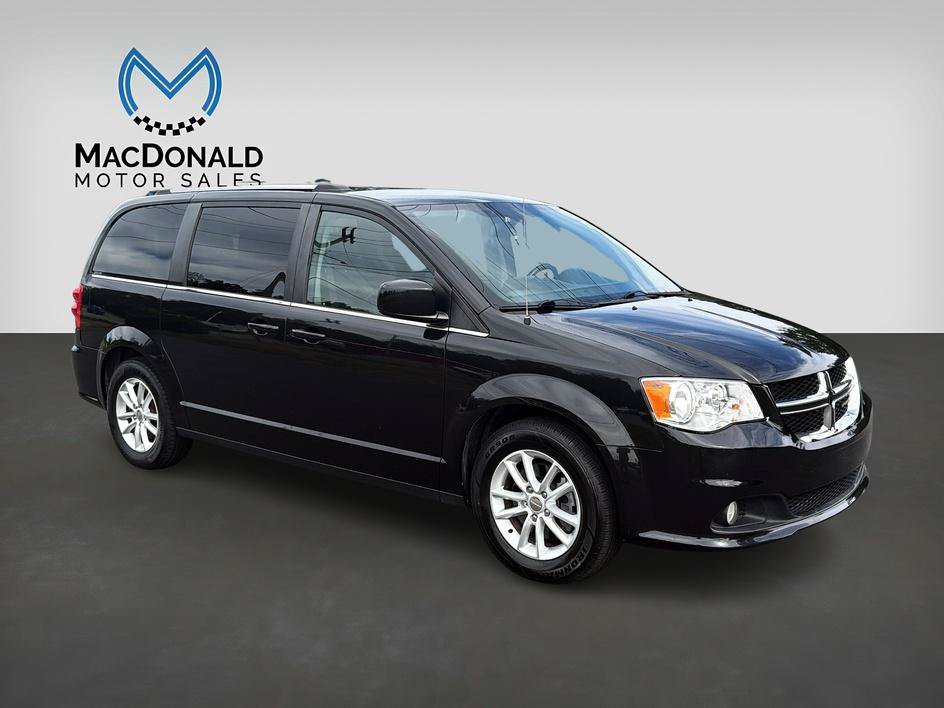 Used 2019 Dodge Grand Caravan SXT FWD image 2