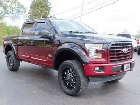 Used 2016 Ford F150 XLT w/ Equipment Group 302A Luxury image 8