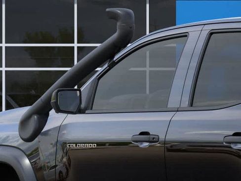 New 2026 Chevrolet Colorado Trail Boss w/ Off-Road Front Bumper Package image 12