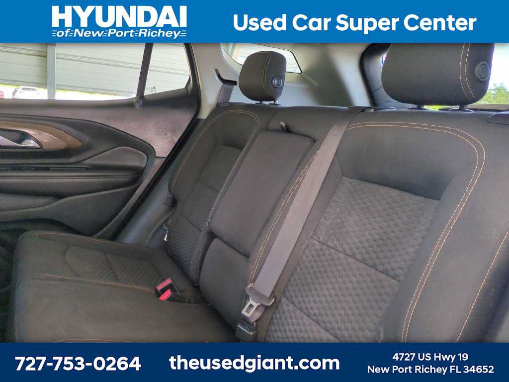 Used 2018 GMC Terrain SLE w/ Driver Convenience Package FWD image 15