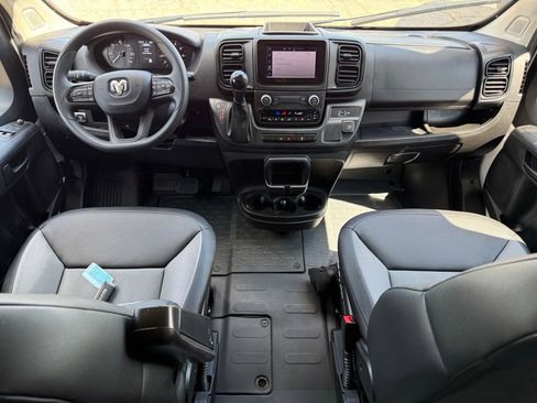 Used 2026 RAM ProMaster 2500 w/ Convenience Group FWD image 12