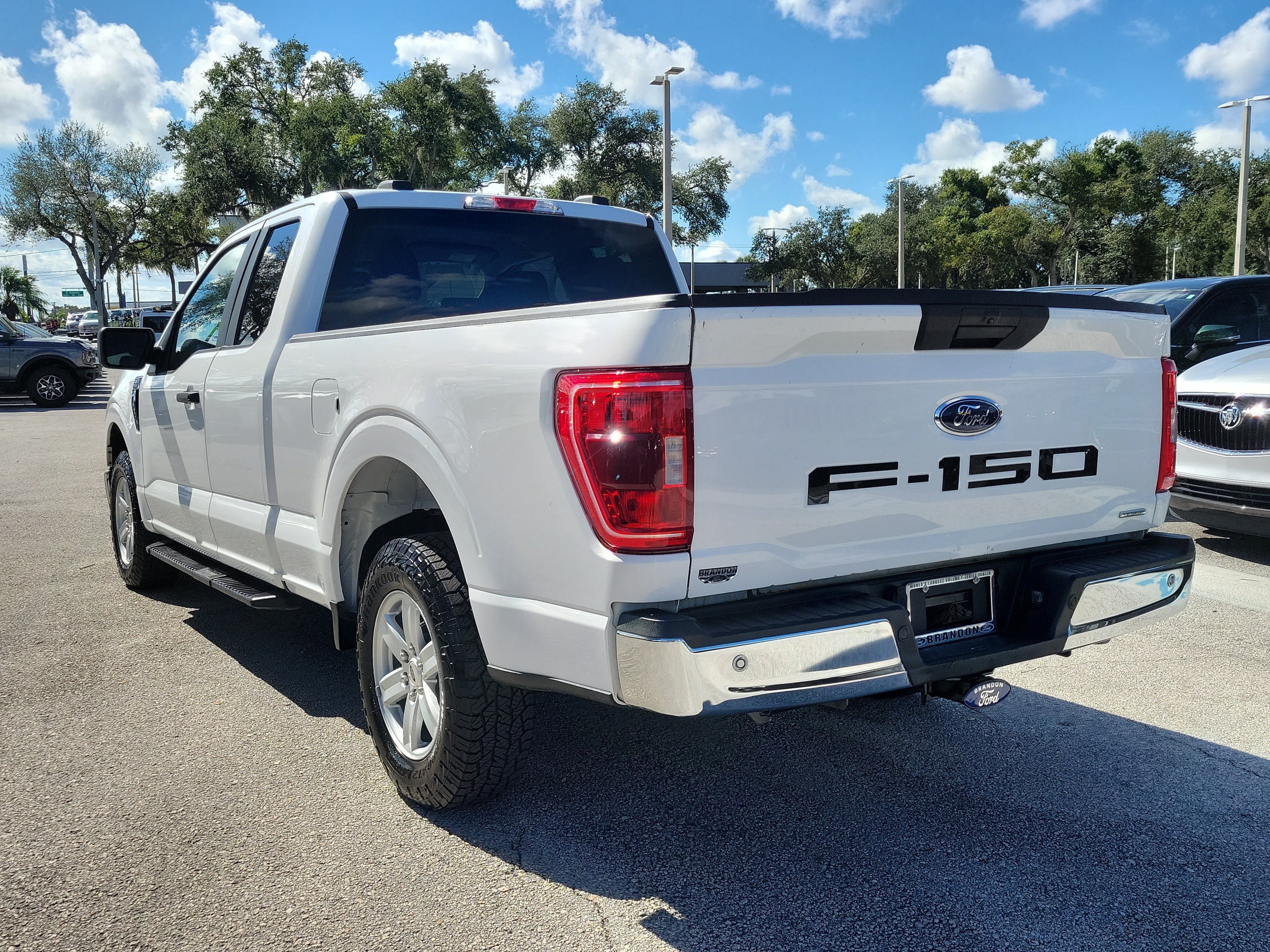 Used 2022 Ford F150 XLT RWD image 6