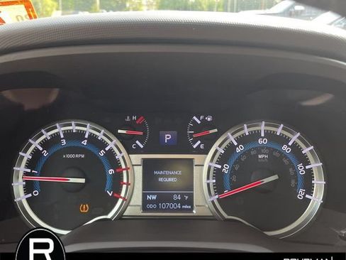 Used 2019 Toyota 4Runner SR5 AWD/4WD image 11