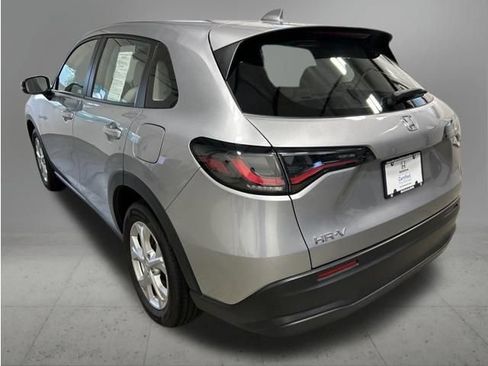 Certified 2024 Honda HR-V LX image 4