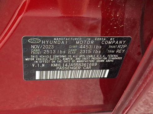 Certified 2024 Hyundai Sonata SEL w/ Convenience Package FWD image 28