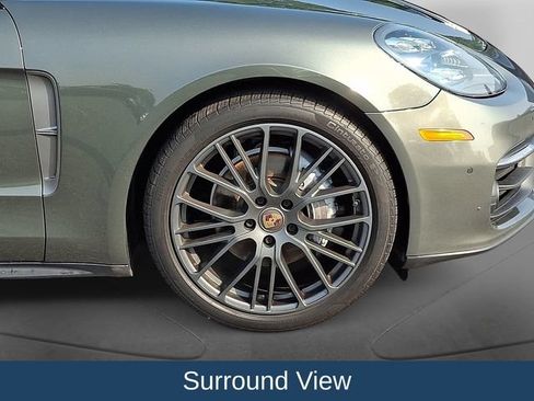Used 2023 Porsche Panamera RWD image 10