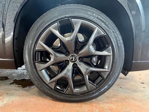 Used 2024 Lexus TX 500h AWD w/ Technology Package image 8