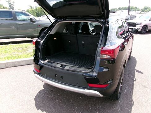 Used 2024 Chevrolet TrailBlazer LT w/ Driver Confidence Package AWD/4WD image 15