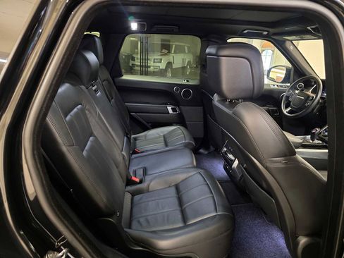 Used 2021 Land Rover Range Rover Sport SE image 14