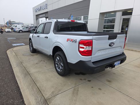 New 2026 Ford Maverick XLT w/ XLT Luxury Package image 3