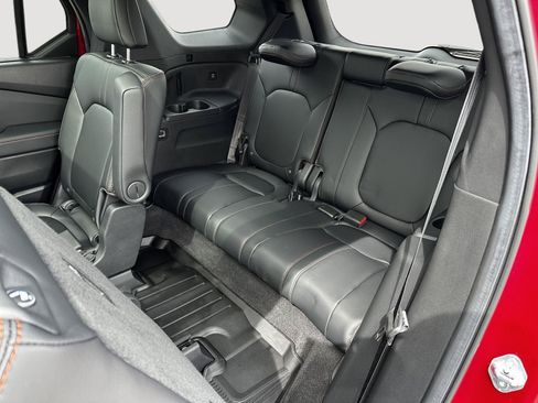 Certified 2025 Honda Pilot TrailSport image 21