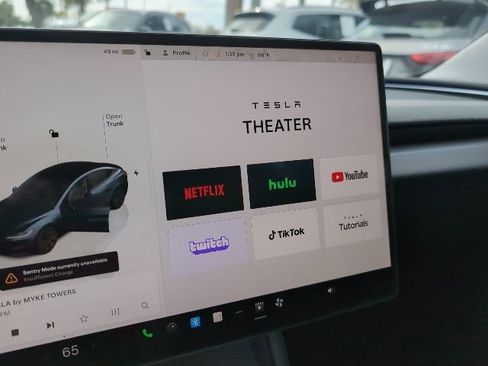 Used 2024 Tesla Model 3 Standard Range image 17