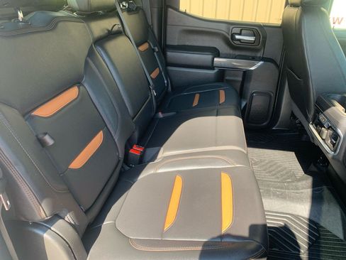 Used 2020 GMC Sierra 1500 AT4 w/ AT4 Premium Package AWD/4WD image 18