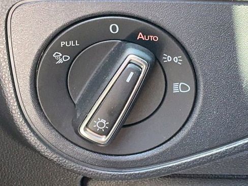 Used 2023 Volkswagen Atlas SEL Premium AWD/4WD image 31