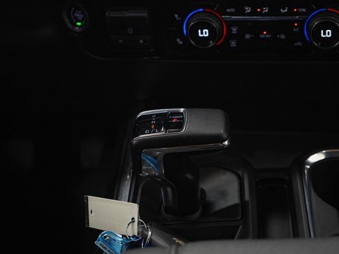 Used 2024 Chevrolet Silverado 1500 RST AWD/4WD image 18