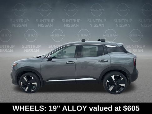 Used 2026 Nissan Kicks SR w/ Cold Weather Package AWD/4WD image 2