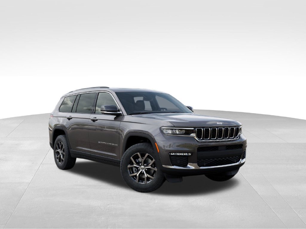 Used 2025 Jeep Grand Cherokee L Limited w/ Luxury Tech Group II AWD/4WD image 5
