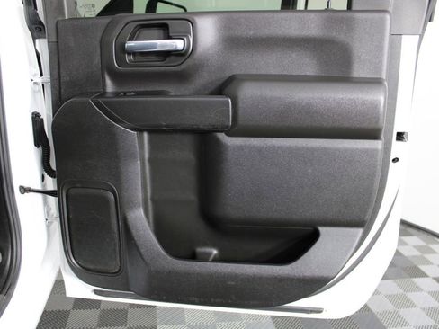 Used 2023 Chevrolet Silverado 2500 LT image 33