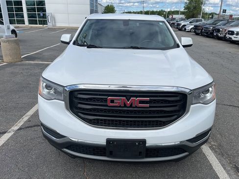 Used 2019 GMC Acadia SLE FWD image 1