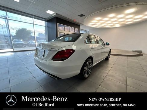 Used 2019 Mercedes-Benz C 300 4MATIC Sedan image 7