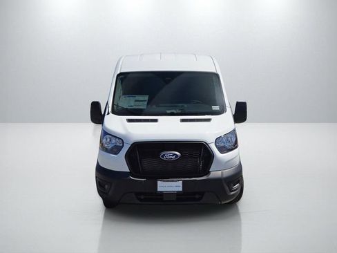 New 2026 Ford Transit 250 148 Medium Roof RWD image 2