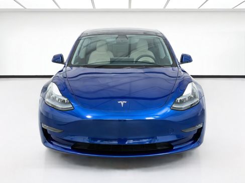 Used 2022 Tesla Model 3 Performance AWD/4WD image 2