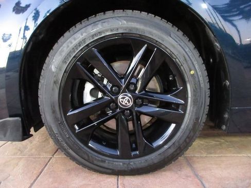 Used 2021 Toyota Corolla SE image 8