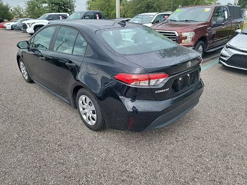 Used 2023 Toyota Corolla LE FWD image 4