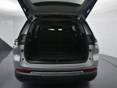 Used 2021 Jeep Grand Cherokee L Limited RWD image 28