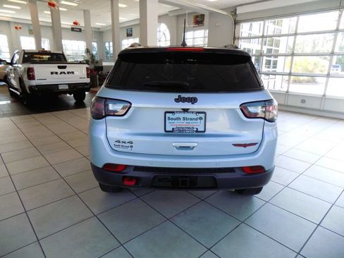 Certified 2024 Jeep Compass Trailhawk w/ Trailhawk Elite Group AWD/4WD image 6