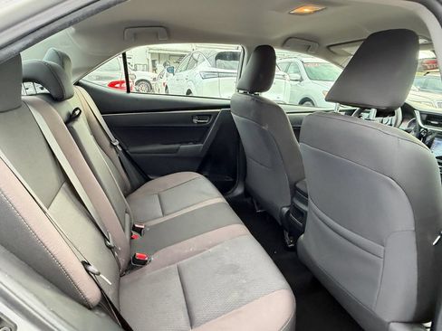 Used 2018 Toyota Corolla LE FWD image 16