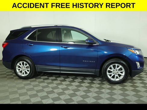 Used 2019 Chevrolet Equinox LT AWD/4WD image 2