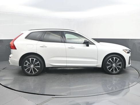 Certified 2023 Volvo XC60 B5 Plus w/ Climate Package AWD/4WD image 8