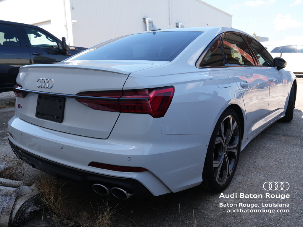 Used 2025 Audi S6 Premium Plus AWD/4WD image 2